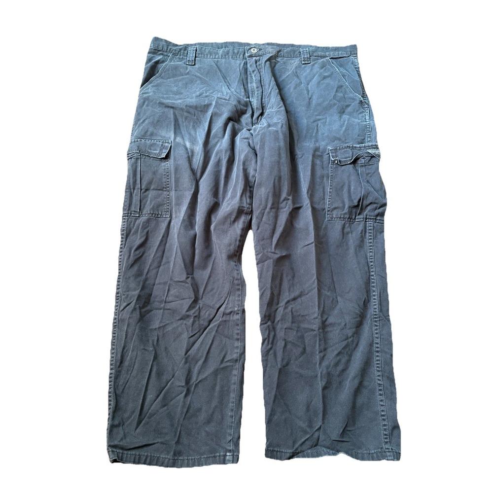 Wrangler Relaxed Fit Black Cargo Pants Men's Size 42x30
